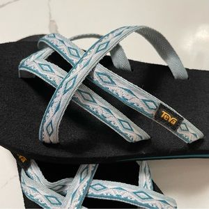 Teva OLOWAHU Slip on Sandal Light Blue Size 9